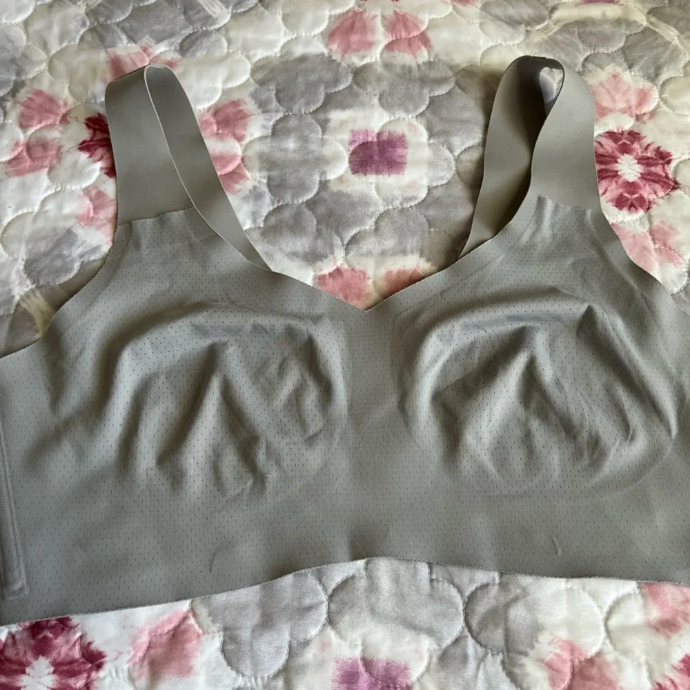 Honeylove SoftForm Bra Seamless Light Gray Large Unlined Wire Free Wide Straps